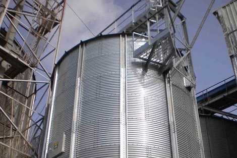Silo comercial con fondo tolva FRAME