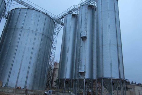 Silo comercial con fondo tolva FRAME