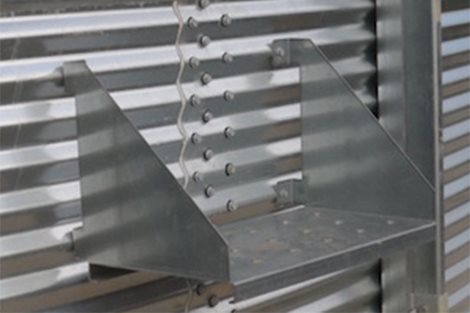Peldaño para puerta