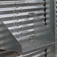 Peldaño para puerta